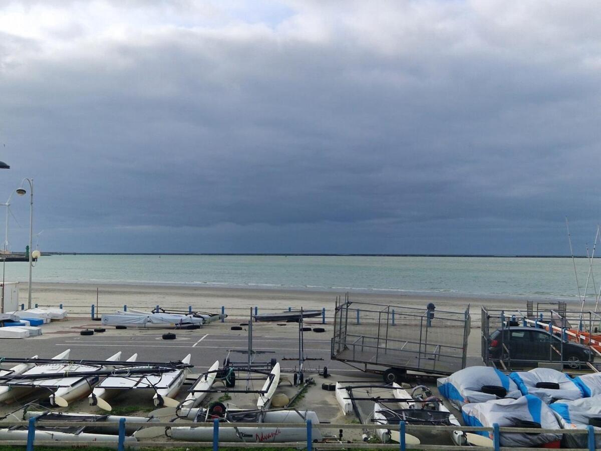 Descente A La Mer Boulogne-sur-Mer Bilik gambar
